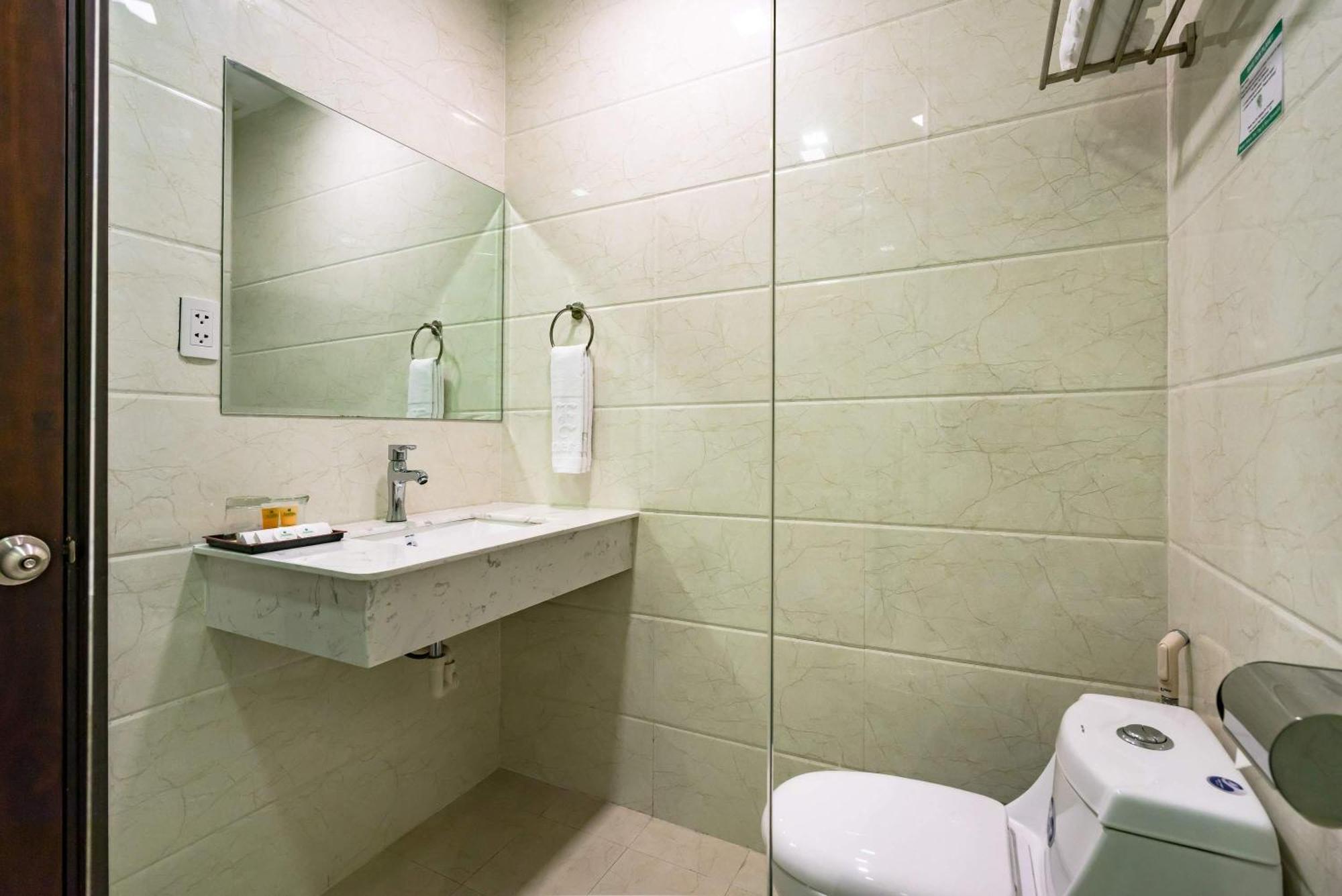 Collection O Emerald Luxury Apartment - Near Secc Ho Şi Min Dış mekan fotoğraf